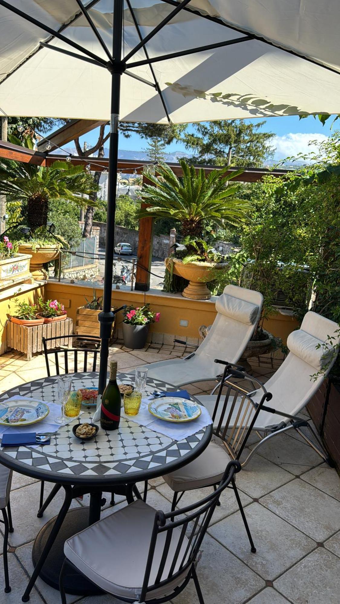 לינה וארוחת בוקר Relais Sorrento Terrace And Relax מראה חיצוני תמונה
