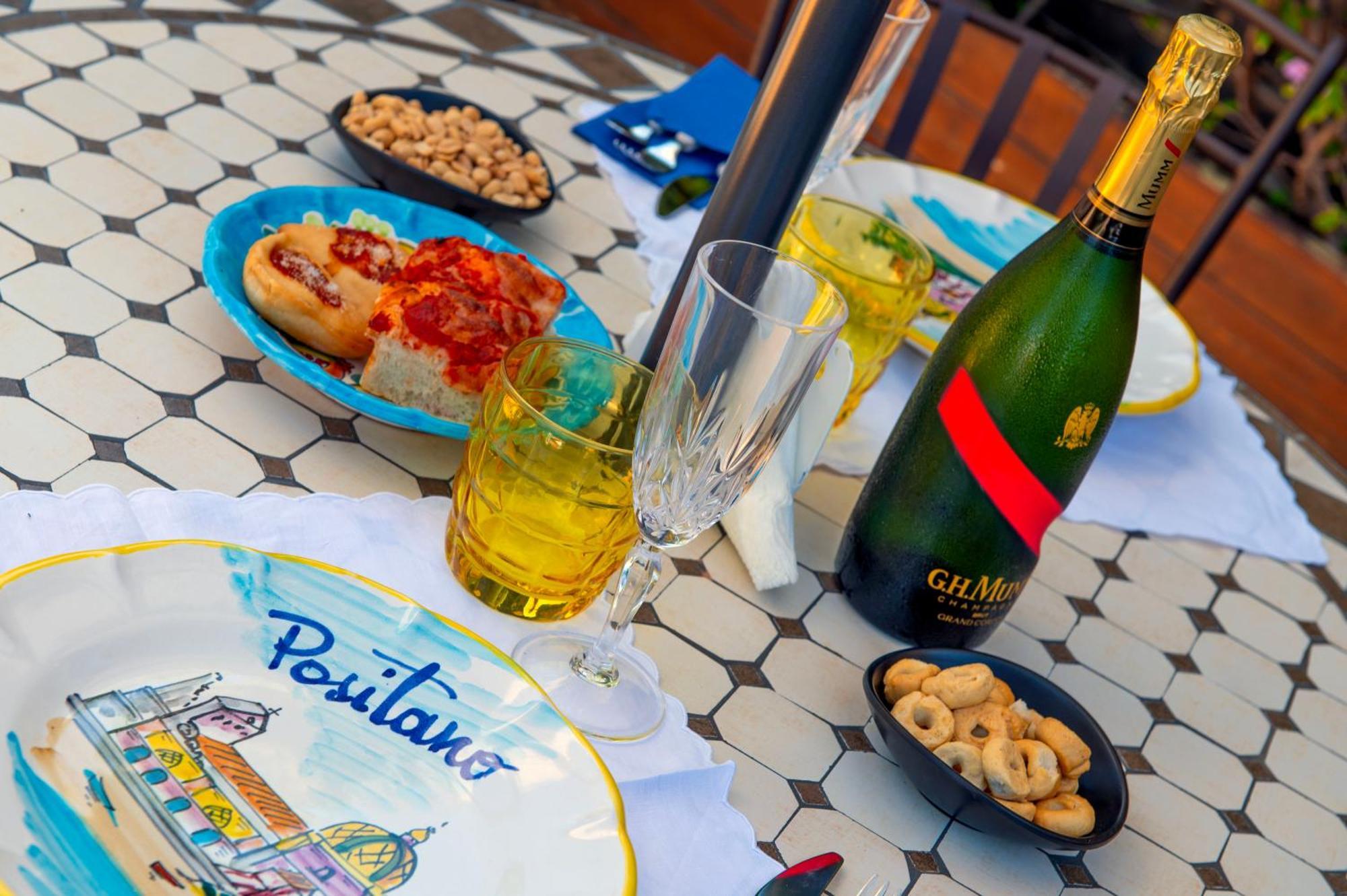 לינה וארוחת בוקר Relais Sorrento Terrace And Relax מראה חיצוני תמונה